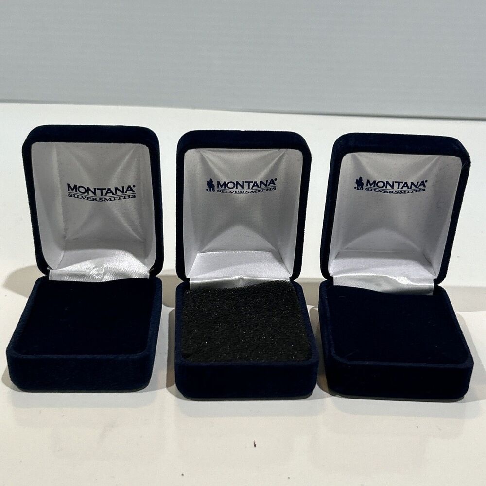 Montana Silversmiths Navy Blue Velvet Jewelry Display Case Lot of 3 Empty Boxes